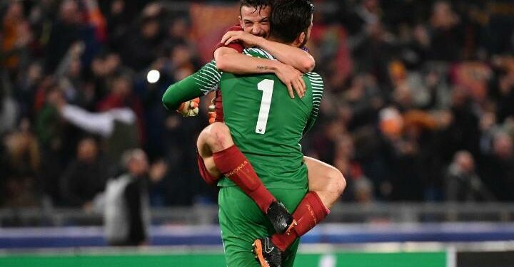 Alisson_Florenzi_Roma_Barcellona_lapresse_2018