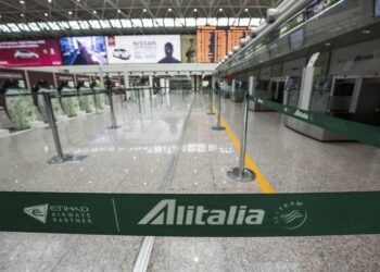 Alitalia_nastro_lapresse