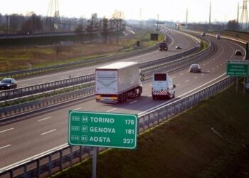 Autostrada_alto_lapresse