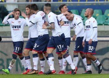 Crotone_mucchio_gol_Verona_lapresse_2018