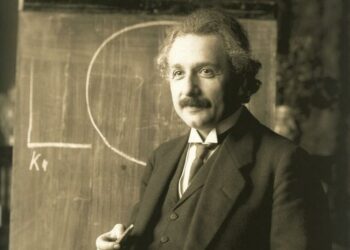 albert_einstein_fisica_scienza_relativita_1921_wikipedia