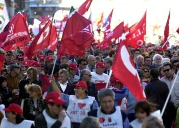 art18_manifestazione_cgil_lapresse