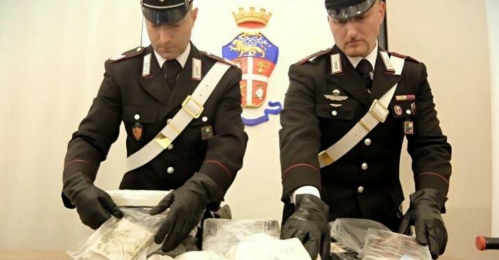 carabinieri_droga_sequestro_lapresse_2017