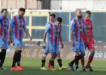 catania_gruppo_sconfitta_lapresse_2017