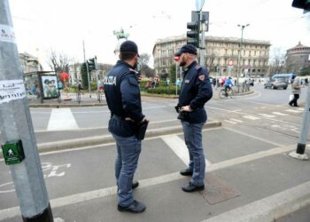 polizia_terrorismo_italia_allarme_bomba_lapresse_2017