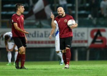 reggina_pallone_mano_lapresse_2017