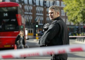 terrorismo_londra_attentato_metro_1_lapresse_2017