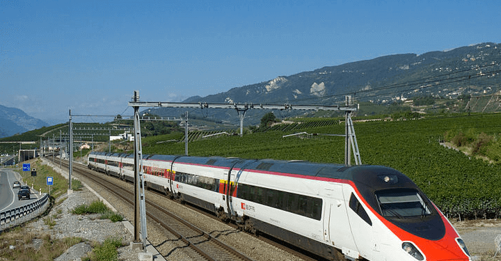 treno_01_wikipedia_2017