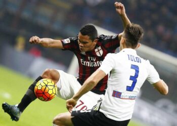 Bacca_Toloi_Milan_Atalanta_lapresse_2017