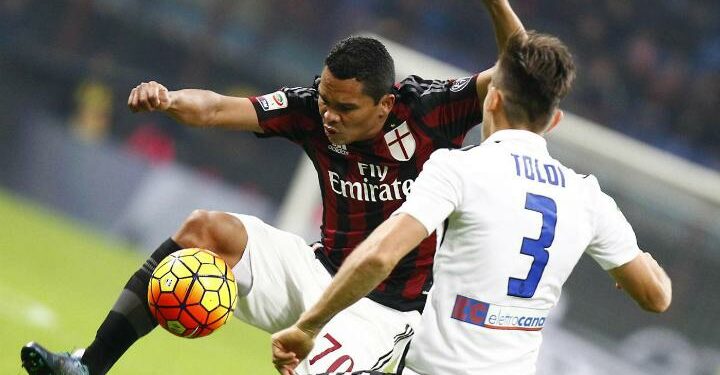 Bacca_Toloi_Milan_Atalanta_lapresse_2017