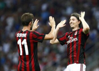 Borini_Montolivo_Milan_esultanza_EL_lapresse_2017