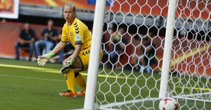 Calcio femminile portiere