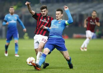 Cutrone_Koscielny_Milan_Arsenal_lapresse_2018