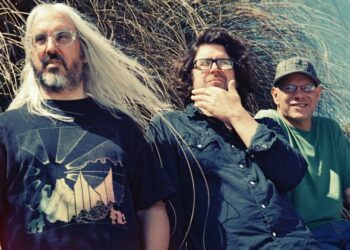 Dinosaur-Jr-cs