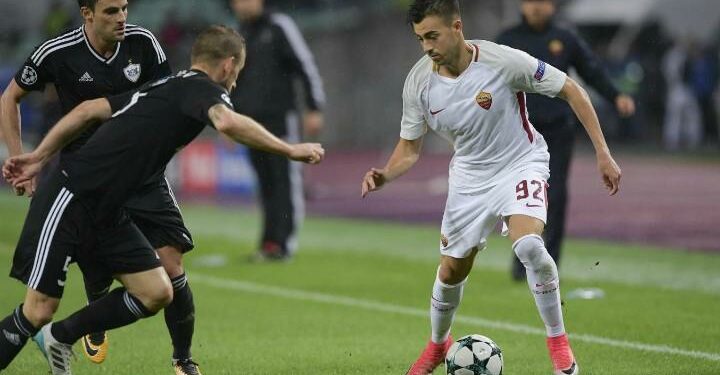 El_Shaarawy_Roma_Qarabag_dribbling_lapresse_2017