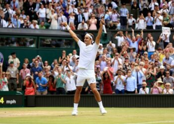 Federer_vittoria_titolo_Wimbledon_lapresse_2017