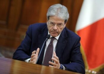 Gentiloni_Tavolo_Lapresse