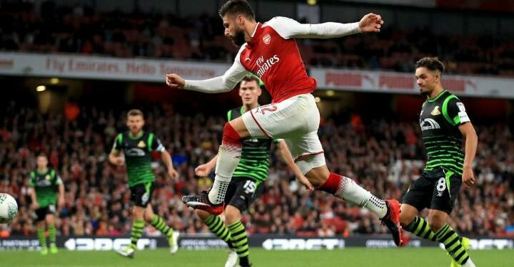 Giroud_Arsenal_tiro_lapresse_2017