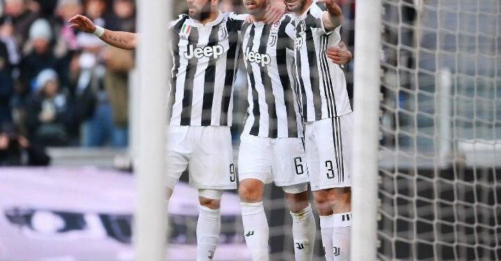 Higuain_Khedira_Chiellini_Juventus_Sassuolo_lapresse_2018