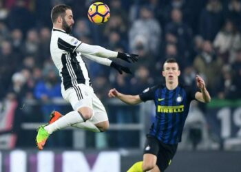 Higuain_Perisic_Juventus_Inter_lapresse_2017