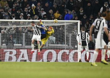 Mandzukic_Handanovic_Juventus_Inter_lapresse_2018