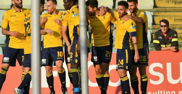 Modena_gol_esultanza_legapro_lapresse_2017