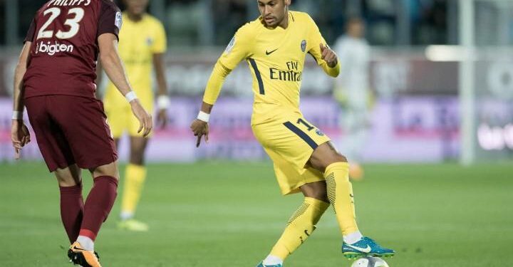 Neymar_Psg_giallo_lapresse_2017