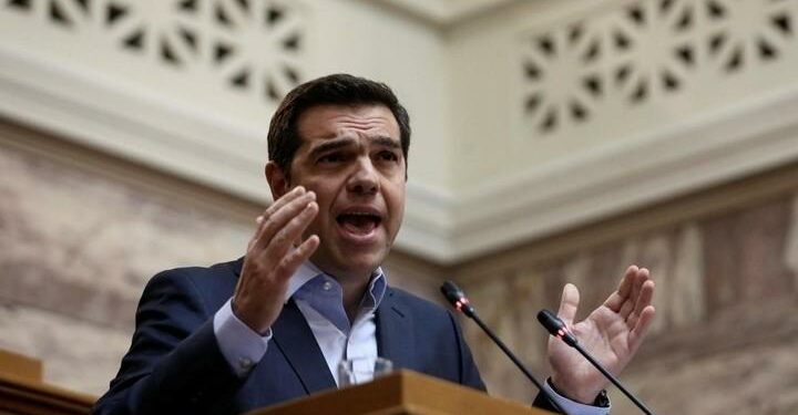 Tsipras_Parlamento_Lapresse