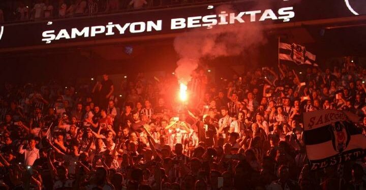 besiktas_vodafonearena_europaleague_lapresse_2017