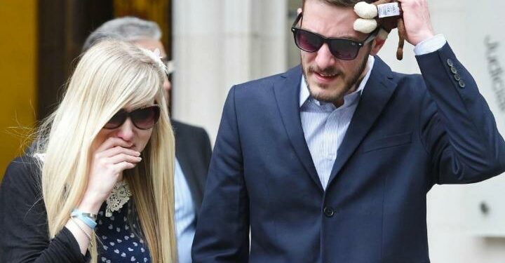 chris_gard_connie_yates_charliegard_2_lapresse_2017