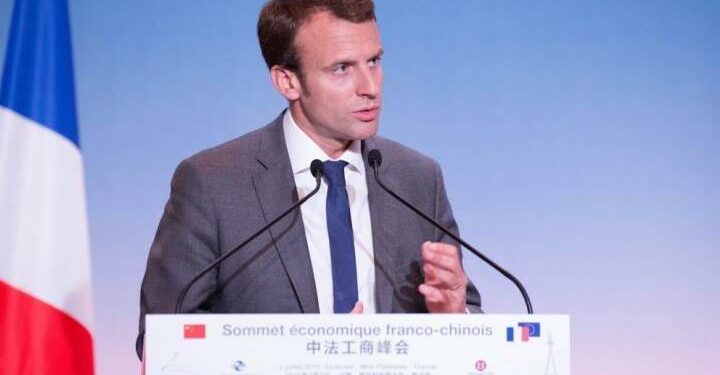 Emmanuel Macron, Servizio Nazionale Universale