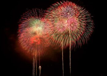 fuochi_artificio_foto_wikipedia_2017