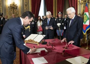 giuseppe_conte_sergio_mattarella_2_lapresse_2018