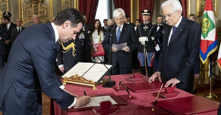 giuseppe_conte_sergio_mattarella_2_lapresse_2018