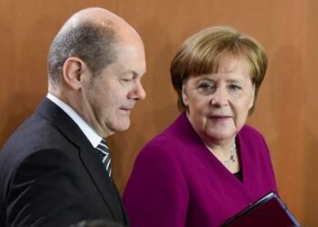 olaf_scholz_merkel_lapresse_2018