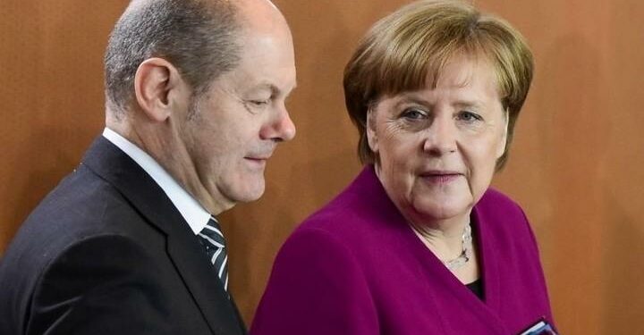 olaf_scholz_merkel_lapresse_2018