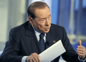 silvio_berlusconi_zoom6_lapresse_2016