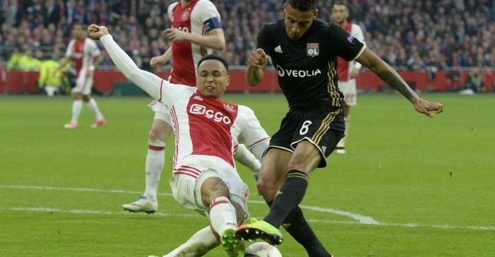 tete_tolisso_ajax_lione_lapresse_2017