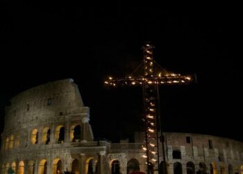 via crucis colosseo