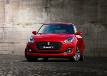 01-swift-styling-front-pavement