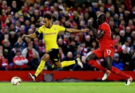 Aubameyang_Borussia_Dortmund_Liverpool_sakho