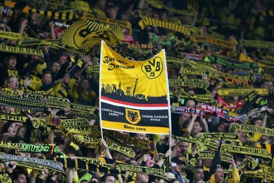 BorussiaDortmund2015_tifo