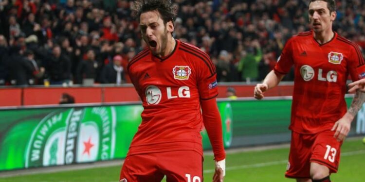 Calhanoglu_Atletico