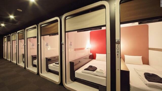 Capsule-Hotel-allAreoporto-di-Capodichino-a-Napoli-il-primo-in-Italia-640x360-640x360