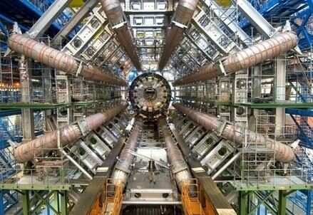 Cern_lhc_ginevraR439