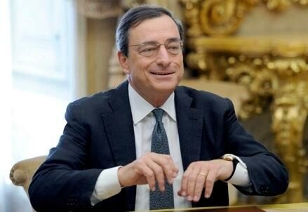 Draghi_Tavolo2R439