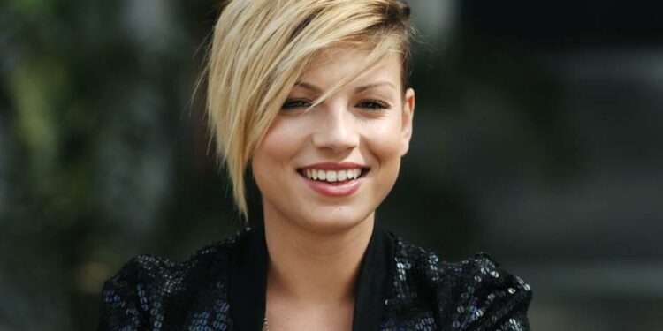 Emma-Marrone-sullamore-no-comment-Non-ho-sogni