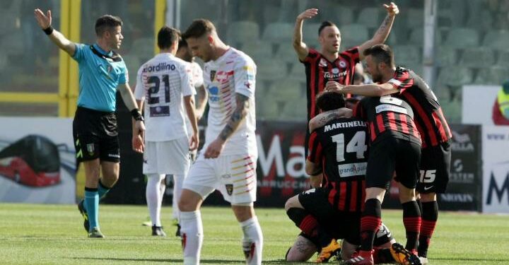 Foggia_Lecce_Lega_Pro_lapresse_2017