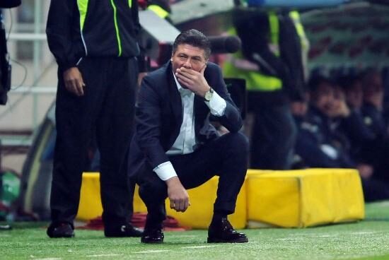 Mazzarri_mano_Verona