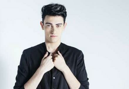 Michele-Bravi_R439